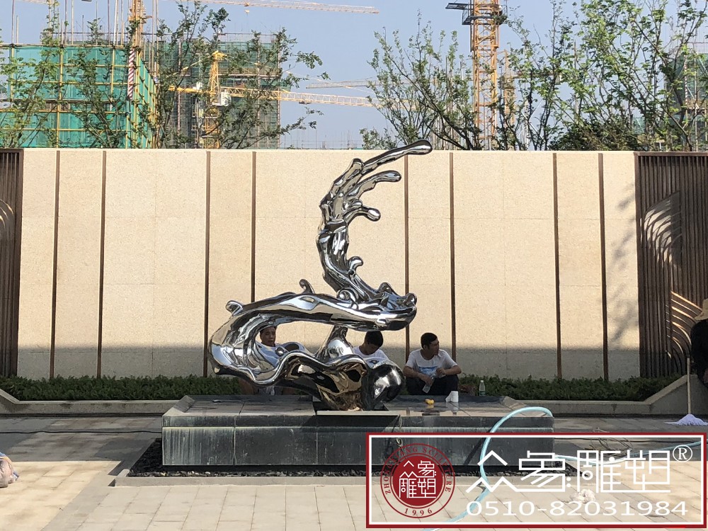 7.jpg 不銹鋼鏡面雕塑